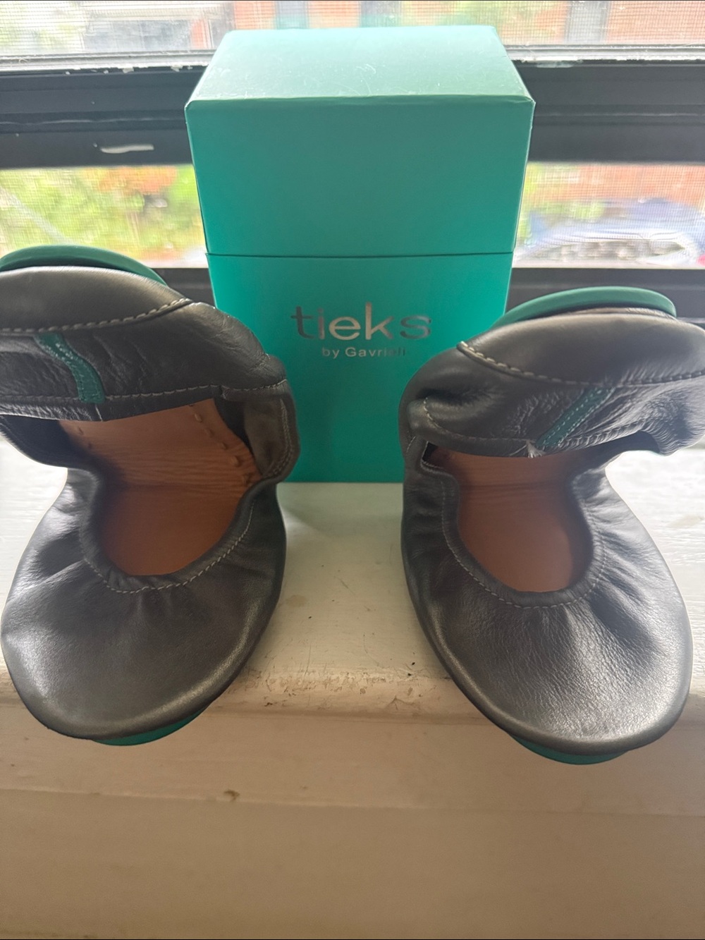 Tieks Kids Black Ballet Flats with Teal Trim